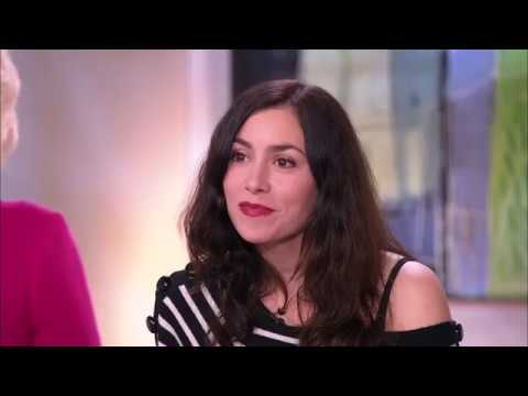 Olivia RUIZ, en colère contre les paparazzi - Thé ou Café - 10/12/2016