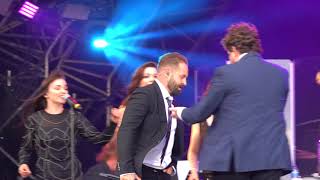 Alfie Boe &amp; Michael Ball - For Once In my Life - Carfest South 25.08.18