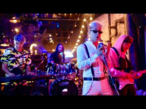 Jeeiph - SIN EDAD (Video Oficial)