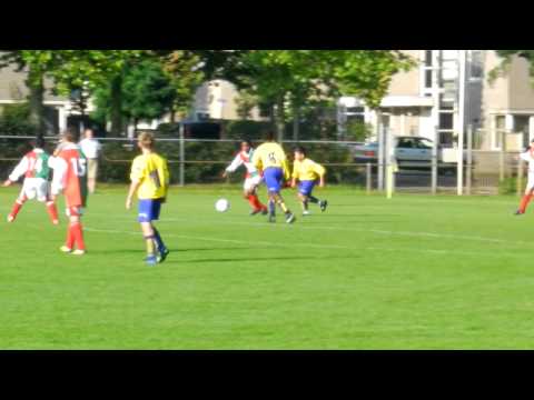 2011-10-01 Internos D2-Fc Bergen D1: 1-6DSCN0845.MOV