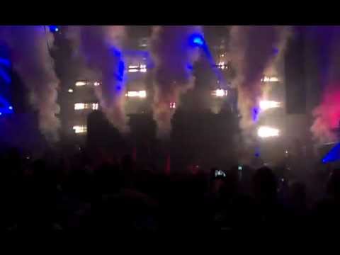 Steve Angello Playing ID Song @The Sand Amsterdam