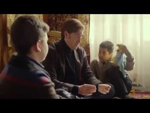 OGNI MALEDETTO NATALE - Scena del film "Uno spunto di riflessione"