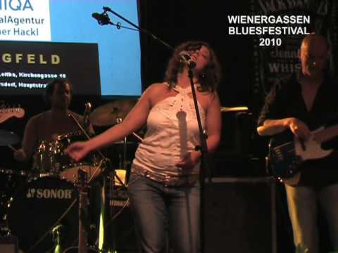 Wienergassenblues 2010 - Meena Cryle - Empty Bed Blues