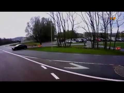 Här kör bilisten av vägen - för att slippa trängselskatt