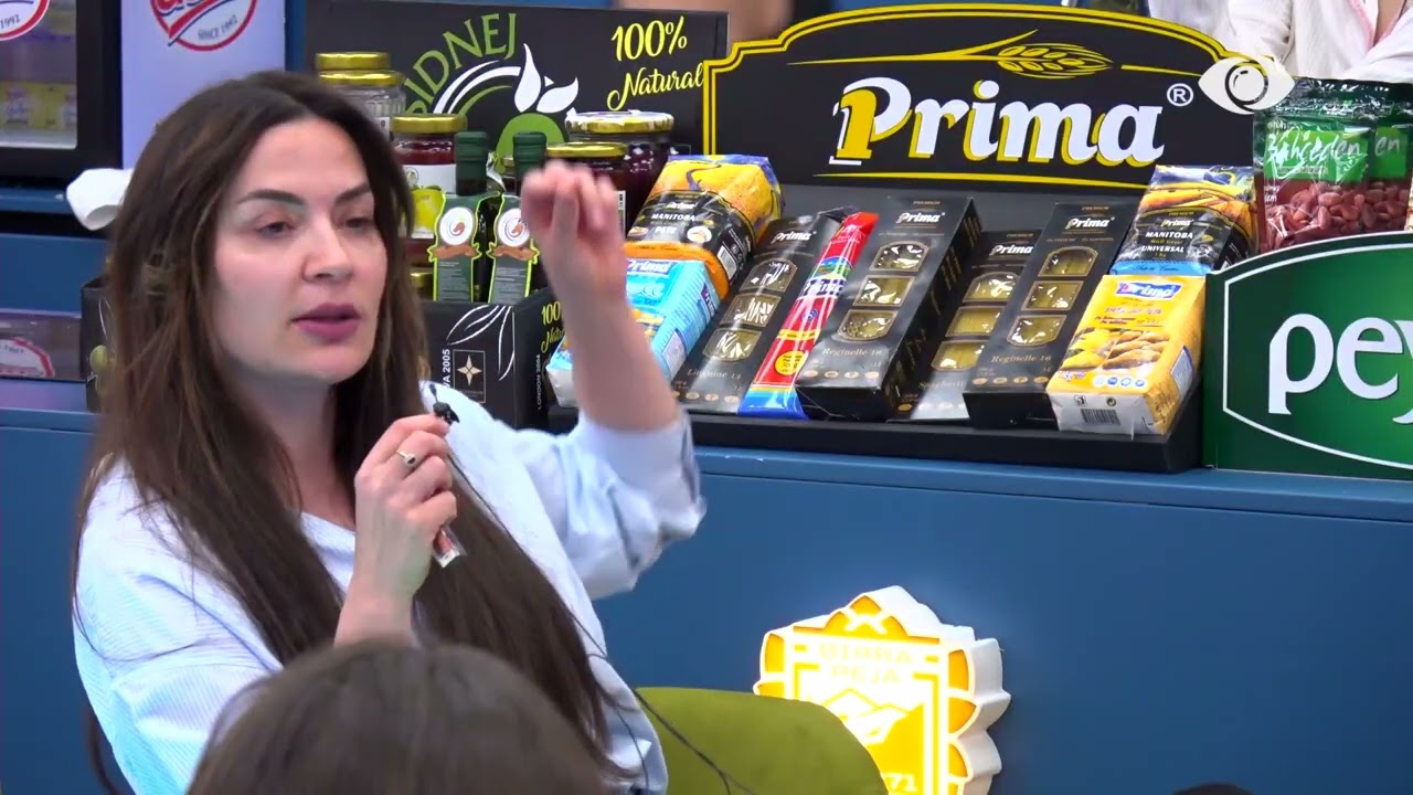 Ajo nuk di të lidhë dy fjalë/ Rozana diskuton me Tirin për Loredanën