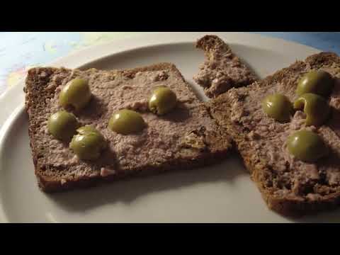 MongoTV_8145 - Min Aftensmad - RUGBRØD Med LEVERPOSTEJ og GRØNNE OLIVEN