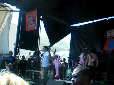 NOFX El Hefe Tells A Hitler Joke To Fat Mike