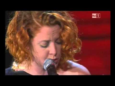 Noemi a Natale con Frate Indovino (1) 24.12.12 - Sono solo parole e San Francesco