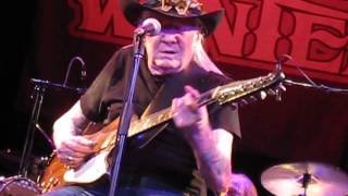 JOHNNY WINTER -- "HIGHWAY 61 REVISITED"