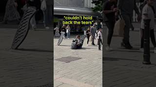 Download lagu Seeing this was so heartbreaking 😢💔 #singing #singer #busking #busker #edsheeran #sad mp3