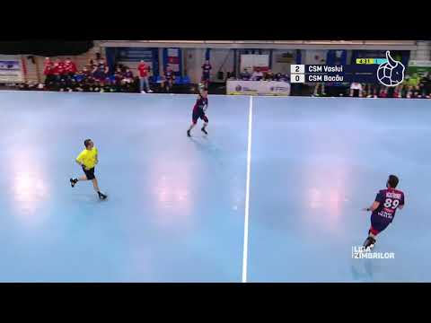 Cele mai tari faze ale meciului CSM Vaslui - CSM Bacău, etapa a 25-a.