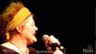 Maura O&#39;Connell &quot;Shades of Gloria&quot;