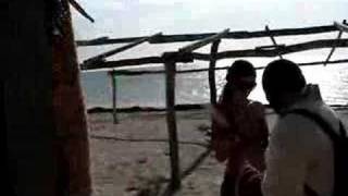 preview picture of video 'Choza en la playa'