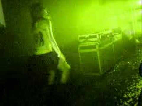 DJ ED CAON One Last Cry performance