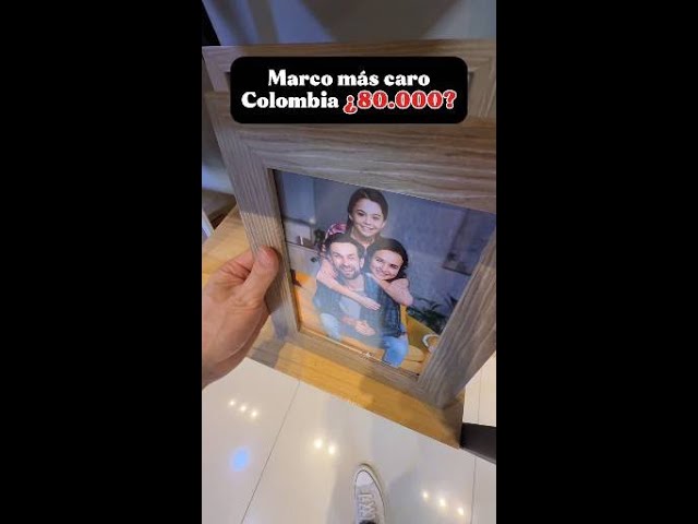 Vídeo relacionado con Marco de Fotos, Marco Fotos 15x20 cm, Marco Dorado, Marco Para Flores Secas, Marcos de Vidrio para Foto, Marcos Metálico Dorado, Fotos Metal Vertical, para Exponer Fotografías, Especímenes Botánicos