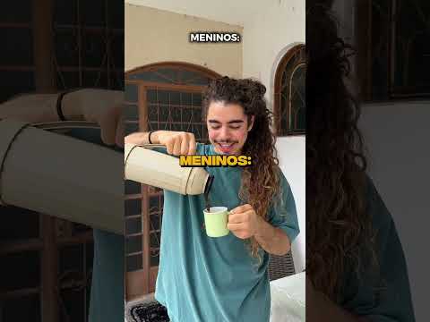 MENINOS VS MENINAS LIMPANDO ALGO!