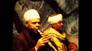 The Musicians Of The Nile - Yunes Wa 'Azizah يونس و عزيزة