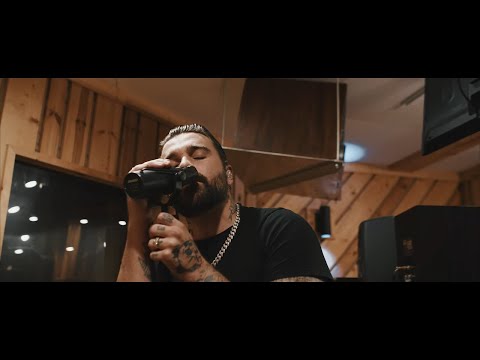 Hueston – What You Waiting On (Live from Power Station Studios)