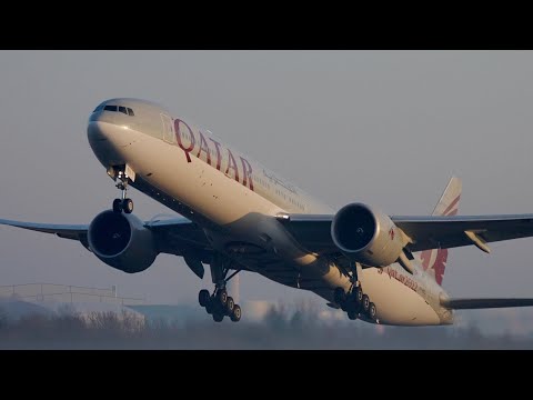 Plane Spotting at Manchester Airport - Close Up Departures RWY 23L