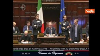 Applauso in Aula a Montecitorio alla notizia delle dimissioni di Santanchè