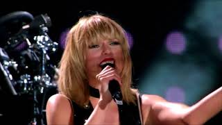 Taylor Swift - Holy Ground (Formula 1 Live)