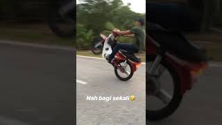 Download lagu Ex5 pacak Sagat habis a.j mp3