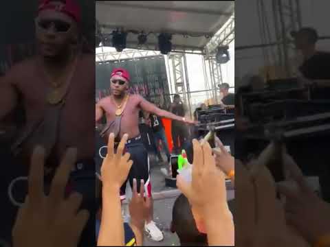 O cara bateu com a camisa no Orochi e ele ficou bolado 😰