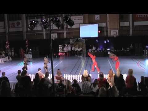 Erika Holm & Louise Holm/Clara Lindblom & Elin Elgh - Hallsberg 2016