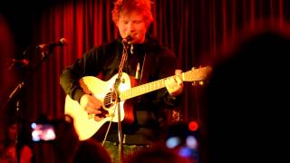 Hold You (HD) -- Nina Nesbitt &amp; Ed Sheeran, Borderline, London, 14 July 2012