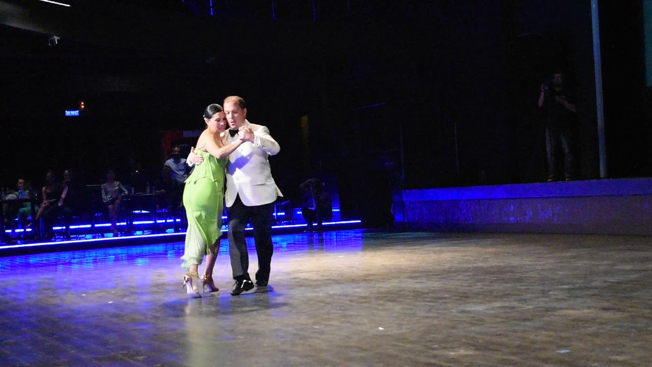 No Hay Tierra Como La Mía - Sebastian Missé & Andrea Reyero Athens 1/6/2018 3/4