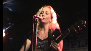Anneke van Giersbergen & Danny Cavanagh Live in Moscow 07 01 2012