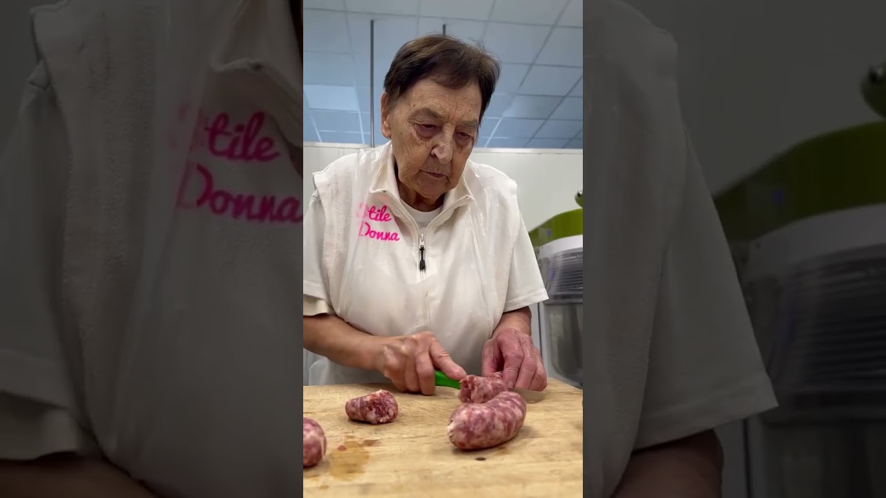 Video: Salsiccia e fagioli