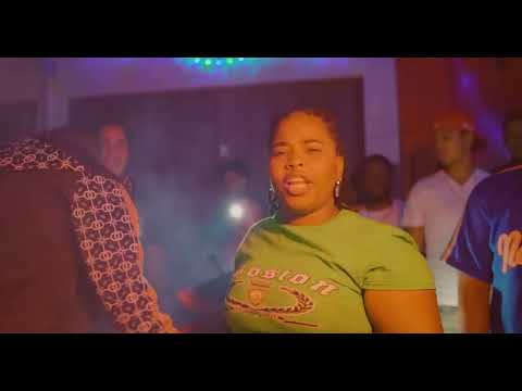 MC Tupa tupa tra chapeu