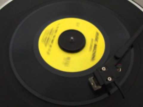Charles Brinkley & Fully Guaranteed - I'll Be What You Want Me To Be (Music Machine)