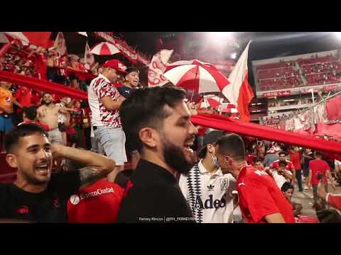 "90 minutos de carnaval en la norte del #ESTADIO LIBERTADORES DE AMERICA cai Vs boca @ph_ferneyrinkon" Barra: La Barra del Rojo • Club: Independiente • País: Argentina