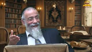 למה דווקא אוזני המן | הרב מסביר את הכל (קו ההלכה הספרדי) - התמונה מוצגת ישירות מתוך אתר האינטרנט יוטיוב. זכויות היוצרים בתמונה שייכות ליוצרה. קישור קרדיט למקור התוכן נמצא בתוך דף הסרטון