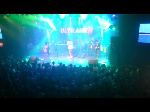 Ultramen - Vou a mais de 100 - Opinião 30 anos