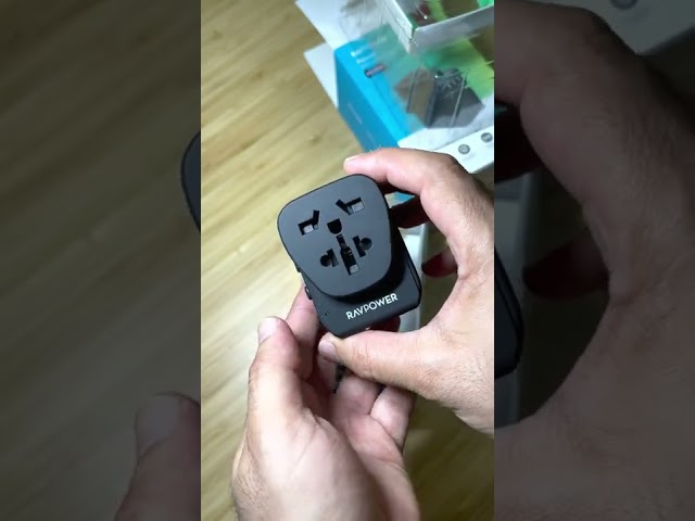 راف باور شاحن سفر عالمي USB-C قوة 32 واط