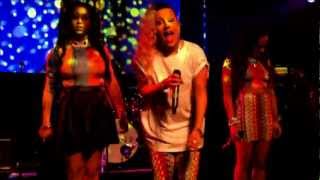 Stooshe - Kiss Chase Live at Scala