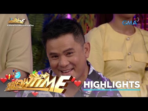 It's Showtime: Ogie Alcasid, pinairal na naman ang ka-gwapuhan! (EXpecially For You)