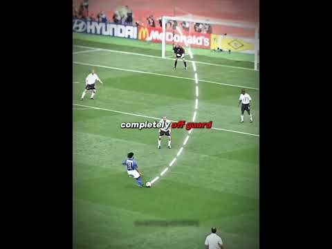 This Ronaldinho Free Kick Is Genius 🧠⚽ #football