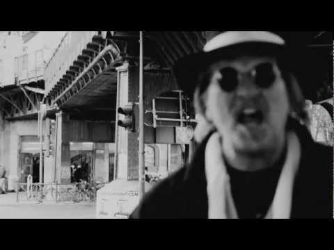 Frank Zander feat. She-Raw & Plaetter Pi - Frank Zander (HD)