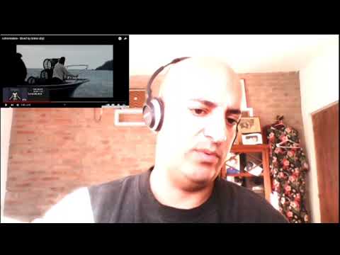 El pela reacción a extremoduro.Stand by