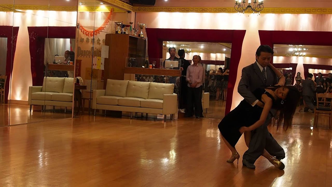 Raymond Chu y Lily Cheng @ Noche HK, 2013 -04-05