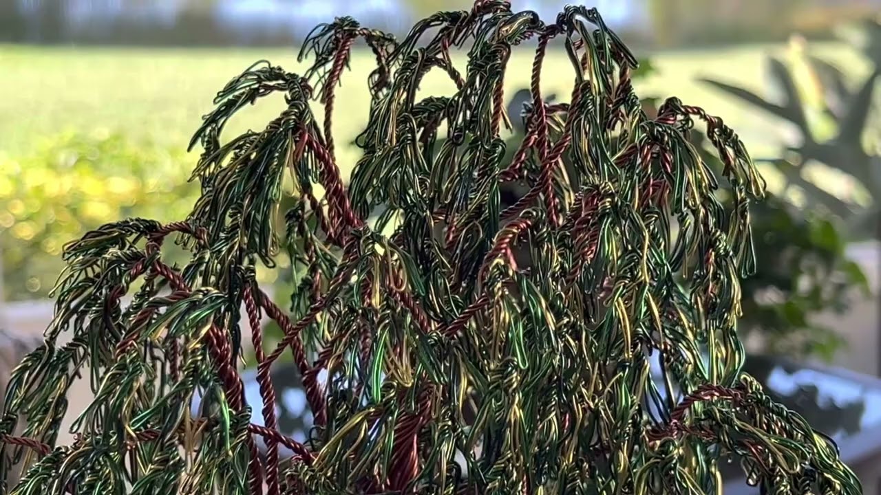 Artist of Onlytrees (Creating the Willow Wire Tree)