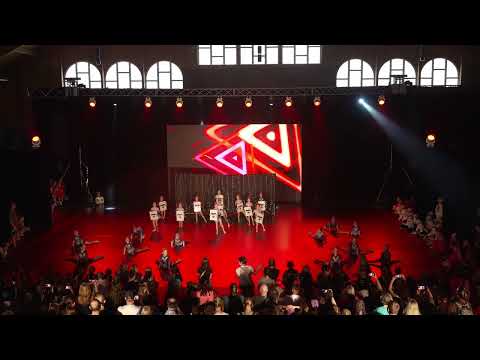 [2nd Place] STK Gebert - Magic show