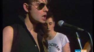 LOQUILLO Y LOS TROGLODITAS - Barcelona ciudad (Musical Express, 3/4) HQ