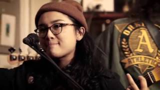 Jay Som - 1 Billion Dogs (Live on PressureDrop.tv)