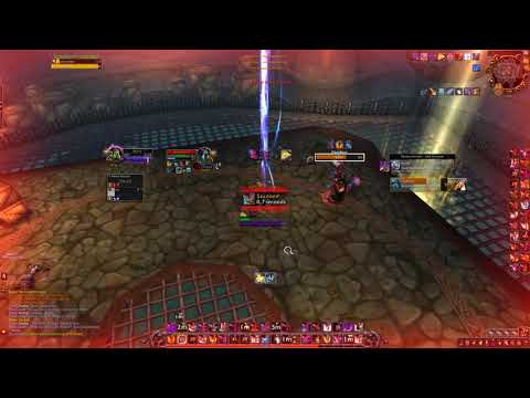 WoW Shadowlands - 2v1 Shadow Priest Arena 30% HP no cooldowns!