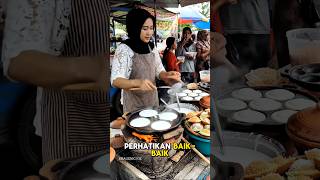 Download lagu This serabi is ordinary, the seller is incredibly beautiful #serabi #uniqueculinary #shortvideo #... mp3